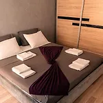 Veldi Old Bazaar Free Parking アパート *